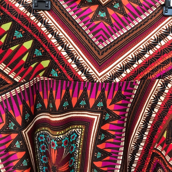 Nice Handkerchief Hem Skirt - NWOT! - Picture 2 of 6